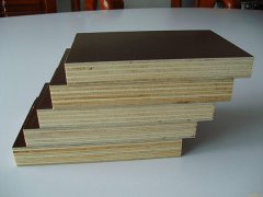 建筑木模板与钢模板相比的优势有哪些？